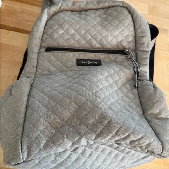 Vera Bradley | Bags | Vera Bradley Gray Quilted Backpack  display picture 2